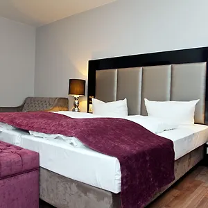 Hotel Arena Am Wasserpark ***